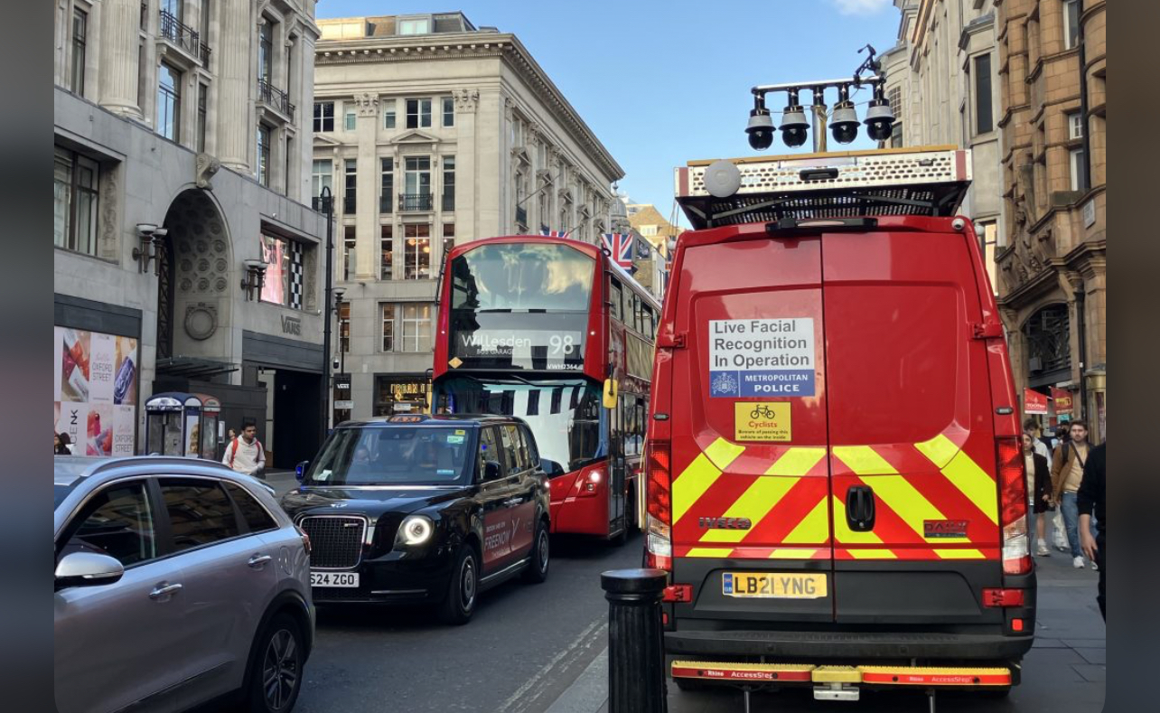 অপরাধ দমনে ব্যাপক নজরদারির পথে যুক্তরাজ্য 12941_IMG_6430.jpeg