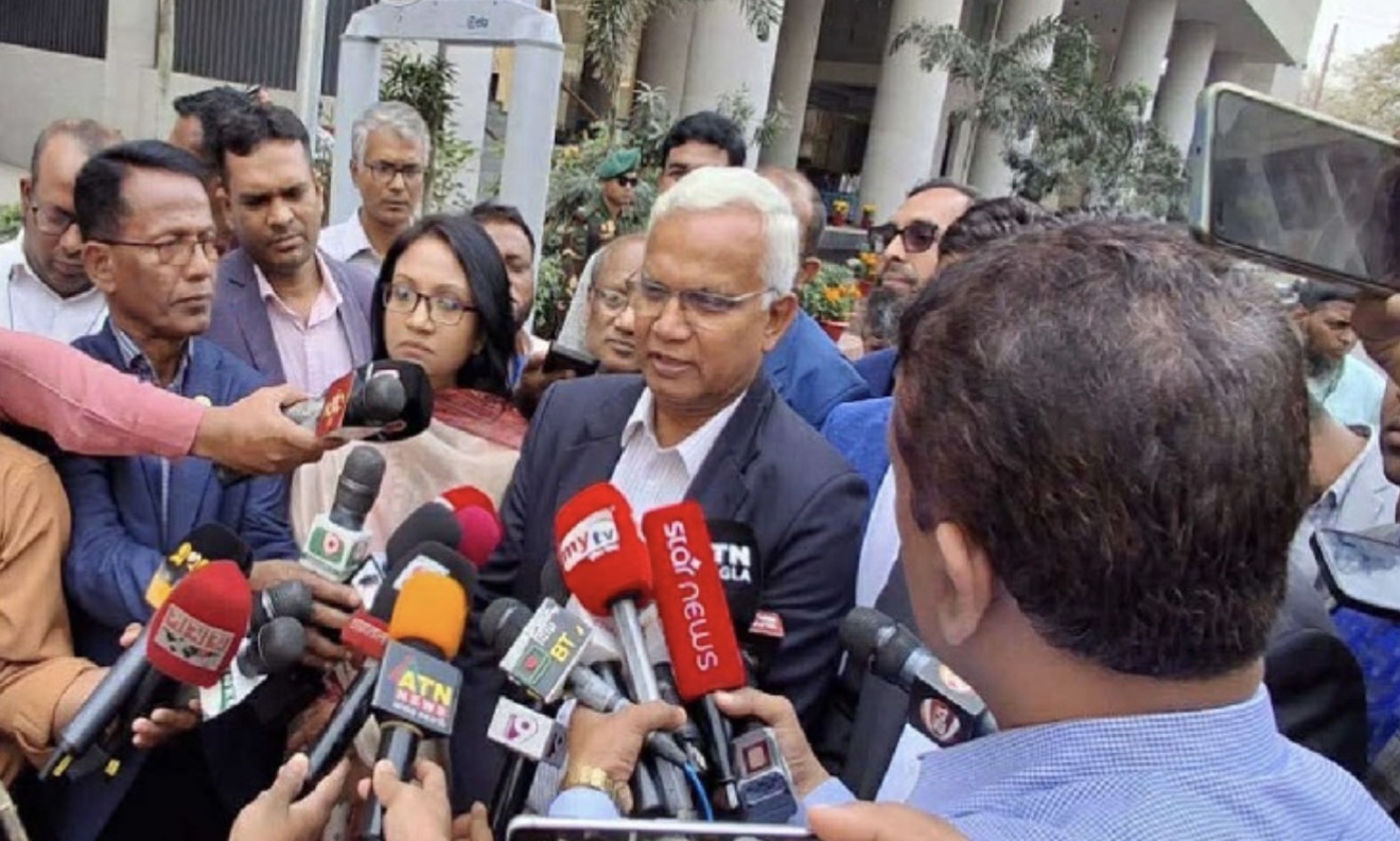 ফ্যামিলি কার্ড দেওয়া হলে চলমান ভাতাগুলোর কী হবে? জানালেন সমাজকল্যাণ মন্ত্রী 14246_IMG_2676.jpeg