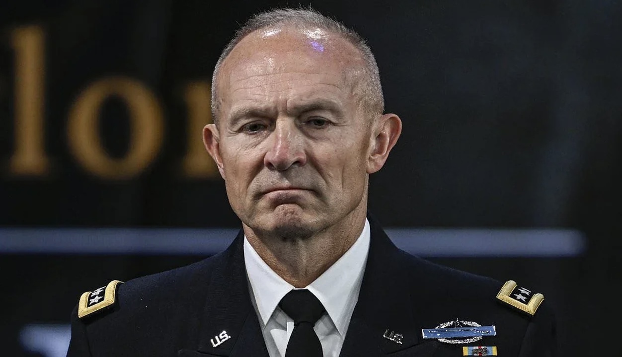 মার্কিন সেনাপ্রধান জেনারেল র্যান্ডি জর্জ বরখাস্ত 14926_IMG_9237.jpeg