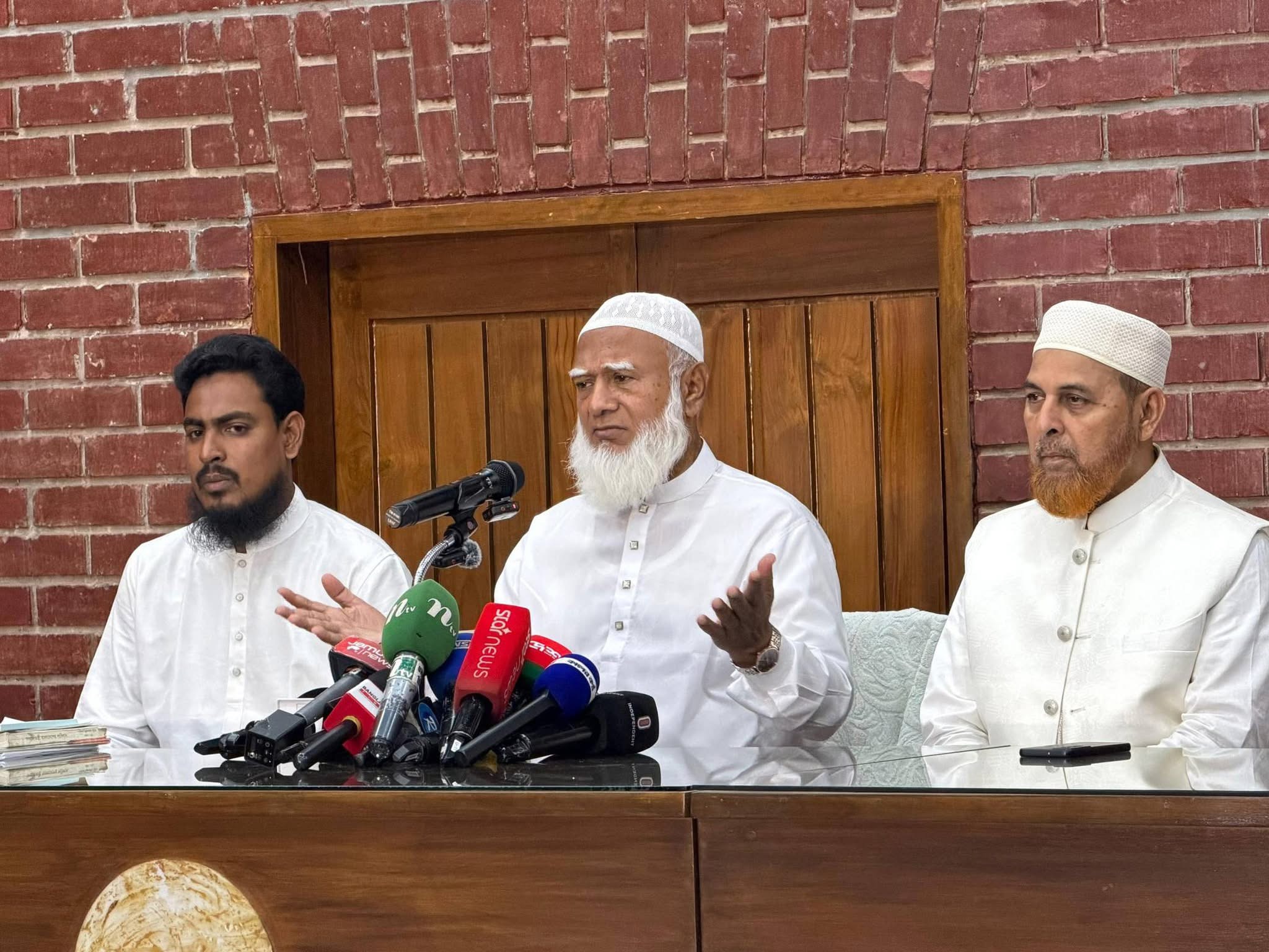 ‘সংসদ মানুক বা না মানুক, গণভোটের রায় আমরা বাস্তবায়ন করব’ 14970_IMG_9517.jpeg