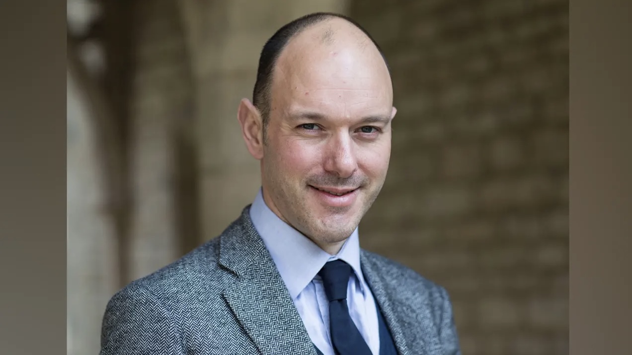 লেখায় এআই ব্যবহার করে চাকরি হারালেন নিউইয়র্ক টাইমসের সাংবাদিক 15017_IMG_9774.jpeg