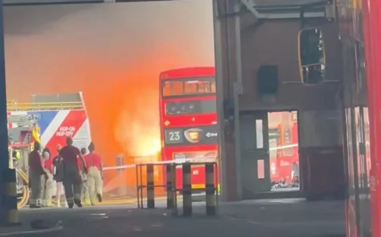15867_bus-fire.jpeg