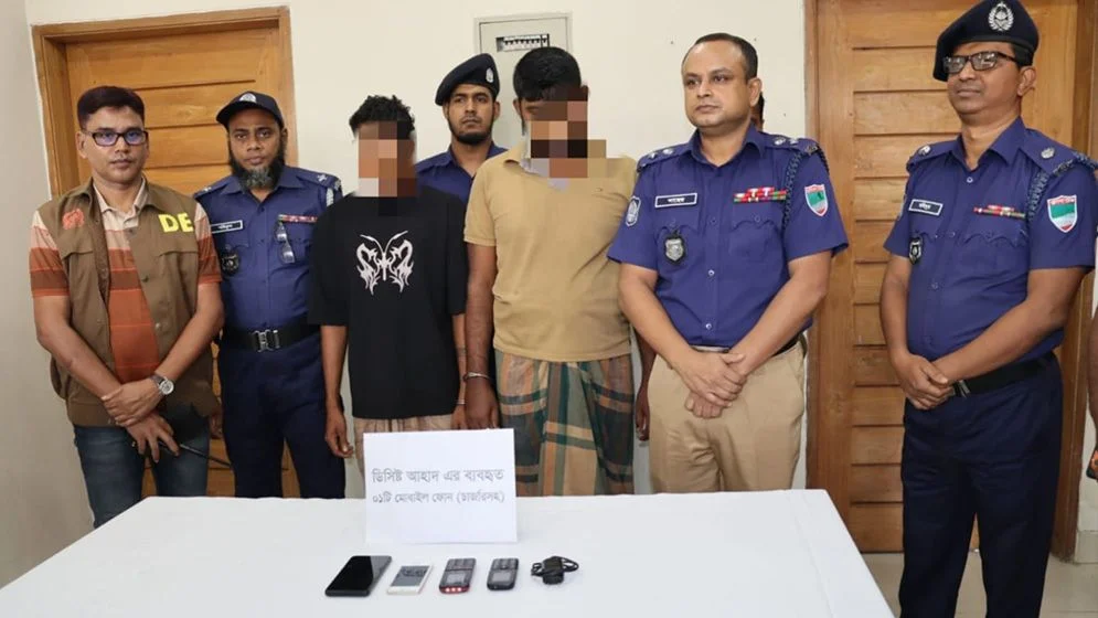বাগেরহাটে ট্রিপল মার্ডারের রহস্য উদঘাটন, বেরিয়ে এলো চাঞ্চল্যকর তথ্য 16558_IMG_9327.webp