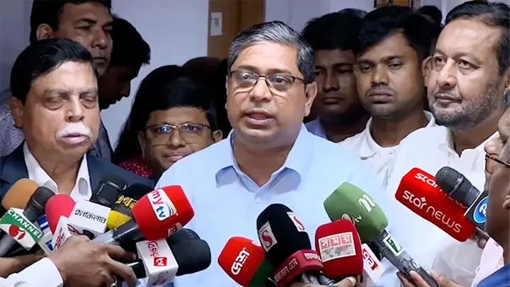 বৈধভাবে বছরে ১০ হাজার শ্রমিক ইতালিতে যাওয়ার সুযোগ 16563_e034deb4bf05095a4dbf2cc31fdec76e-2.jpeg