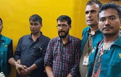 ১৫ হাজার টাকার দলিলে ঘুষ ২ লাখ, কমিশন ২০ হাজার 16906_IMG_0243.jpeg