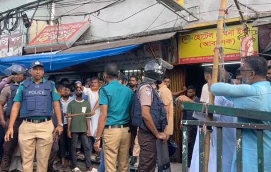 জাসদ কার্যালয়ে 'জয় বাংলা' স্লোগান, গ্রেপ্তার ২৭ জনের জামিন নামঞ্জুর 16973_IMG_0411.jpeg